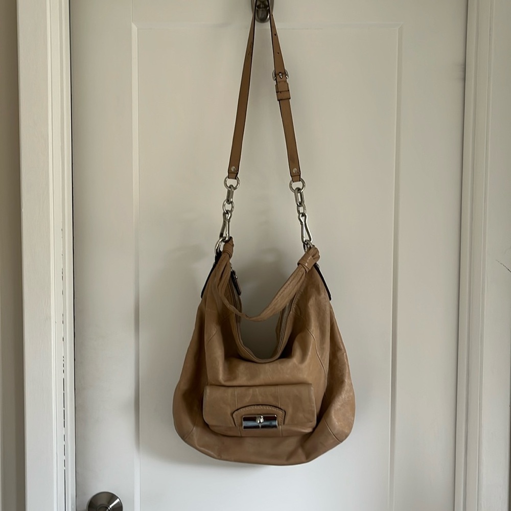Vintage COACH Soft Tan Leather Hobo Bag Large